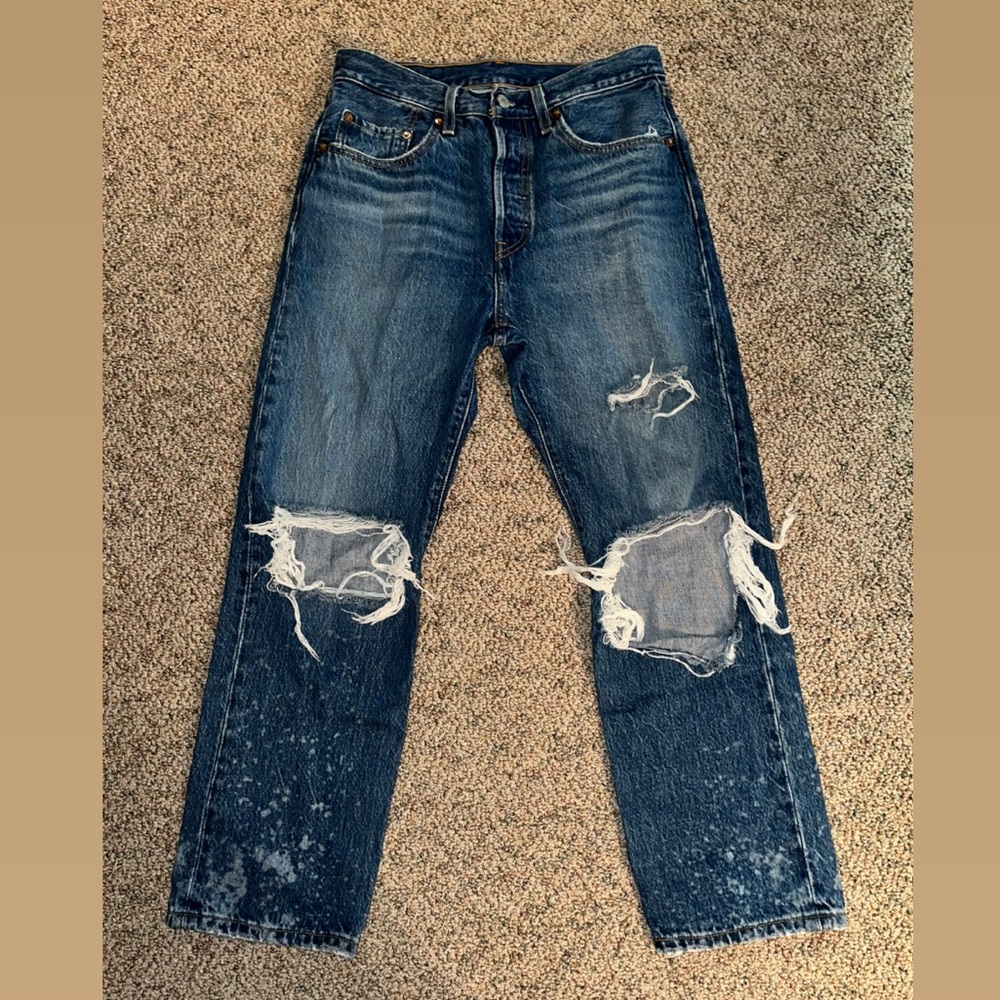 Levi’s Ripped 501 Jeans